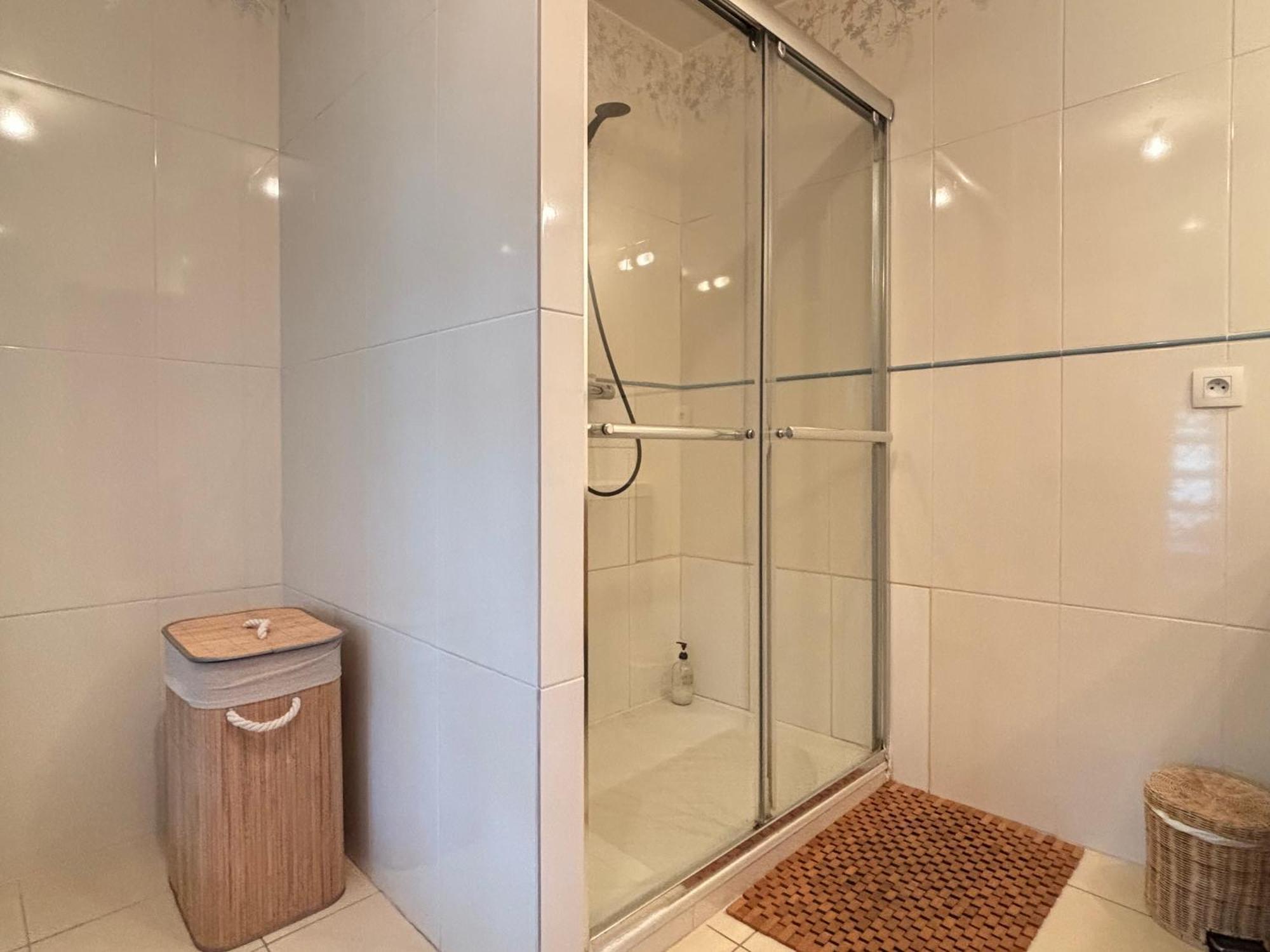 Les Douves Duplex 5 Personnes Lumineux Avec Jardin Et Terrasse Amenagee , Vue Sur Chateau A 5Mn De La Mer, Proche Omaha Beach Et Bayeux Commes Екстер'єр фото