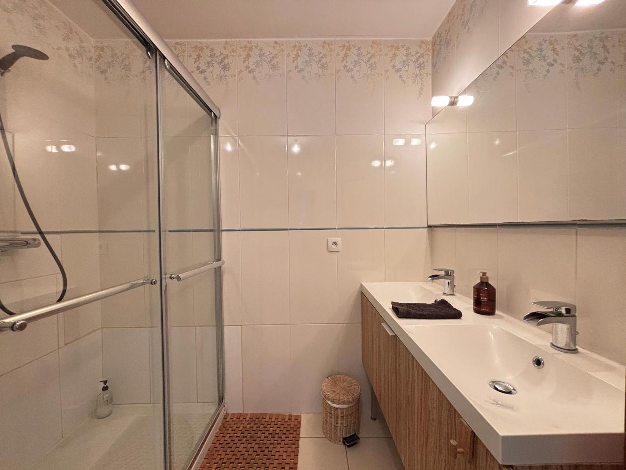 Les Douves Duplex 5 Personnes Lumineux Avec Jardin Et Terrasse Amenagee , Vue Sur Chateau A 5Mn De La Mer, Proche Omaha Beach Et Bayeux Commes Екстер'єр фото